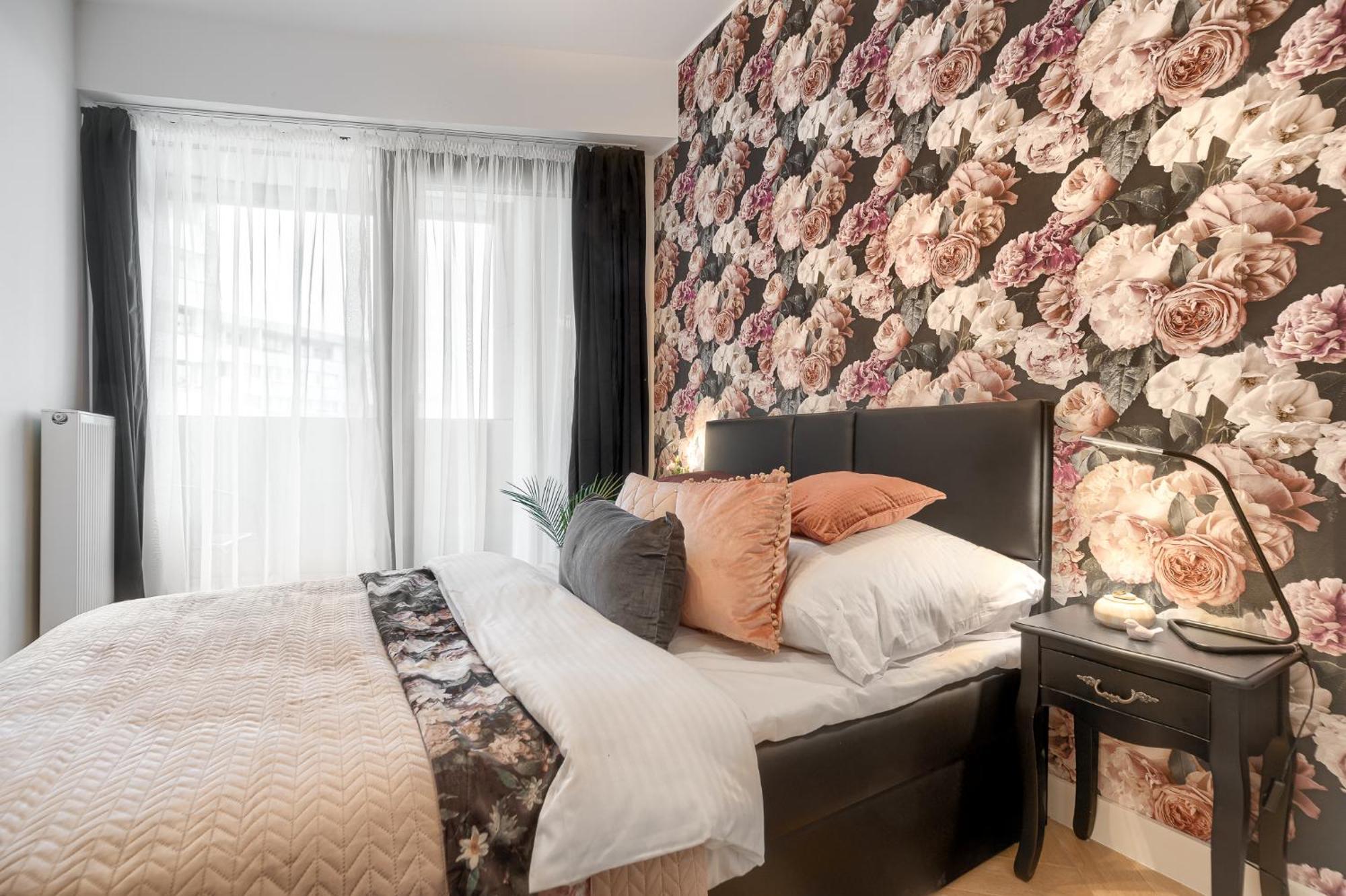 Hanza Tower No. 530 - 5th Floor, Balcony, Swimming Pool Apartament